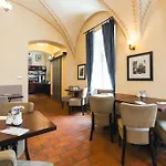 Latrán Hotel 4*