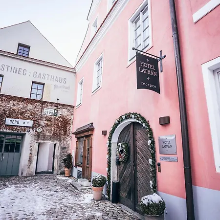 Latran Otel