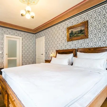 Otel Latran 4*