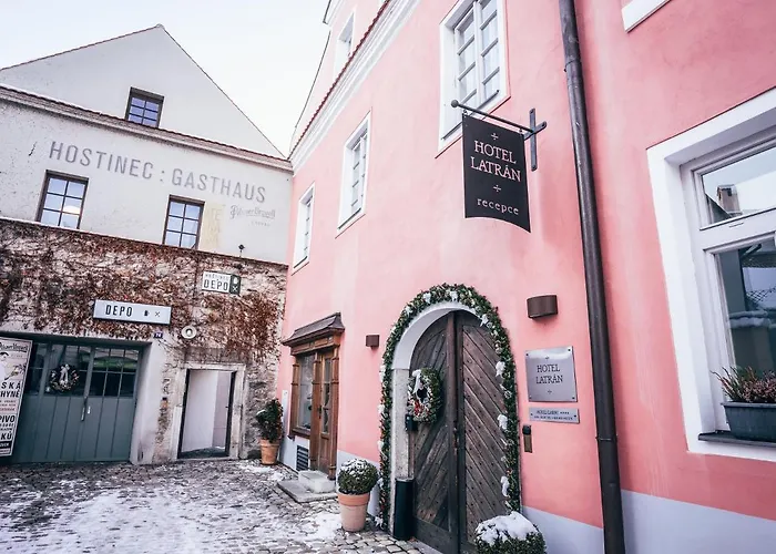 ラトラン ホテル