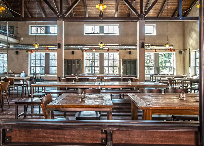 ラトラン 4* チェスキー クルムロフ